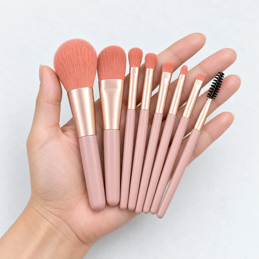Kit 8 pinceis de maquiagem KA-2035 — escala