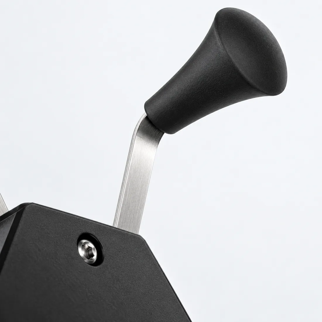 Suporte de celular universal para moto com carregador USB Lehmox — detalhe