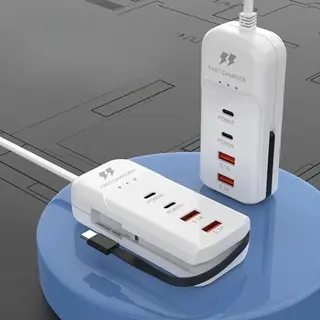 Tomada carregador de celular USB e PD 4 portas — foto do produto