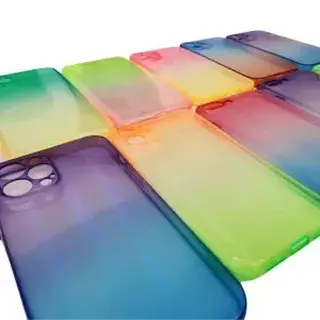 Capinha TPU neon holográfica — foto do produto