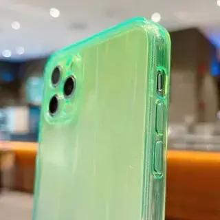 Capinha TPU neon holográfica — foto do produto