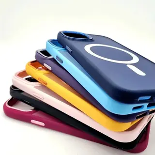 Capinha space magnetic fosca com MagSafe para iPhone - cores sortidas — foto do produto