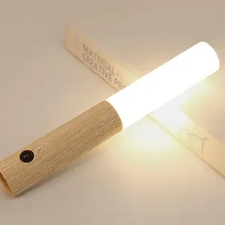 Luminária bastão luz LED recarregável sensor movimento — foto do produto